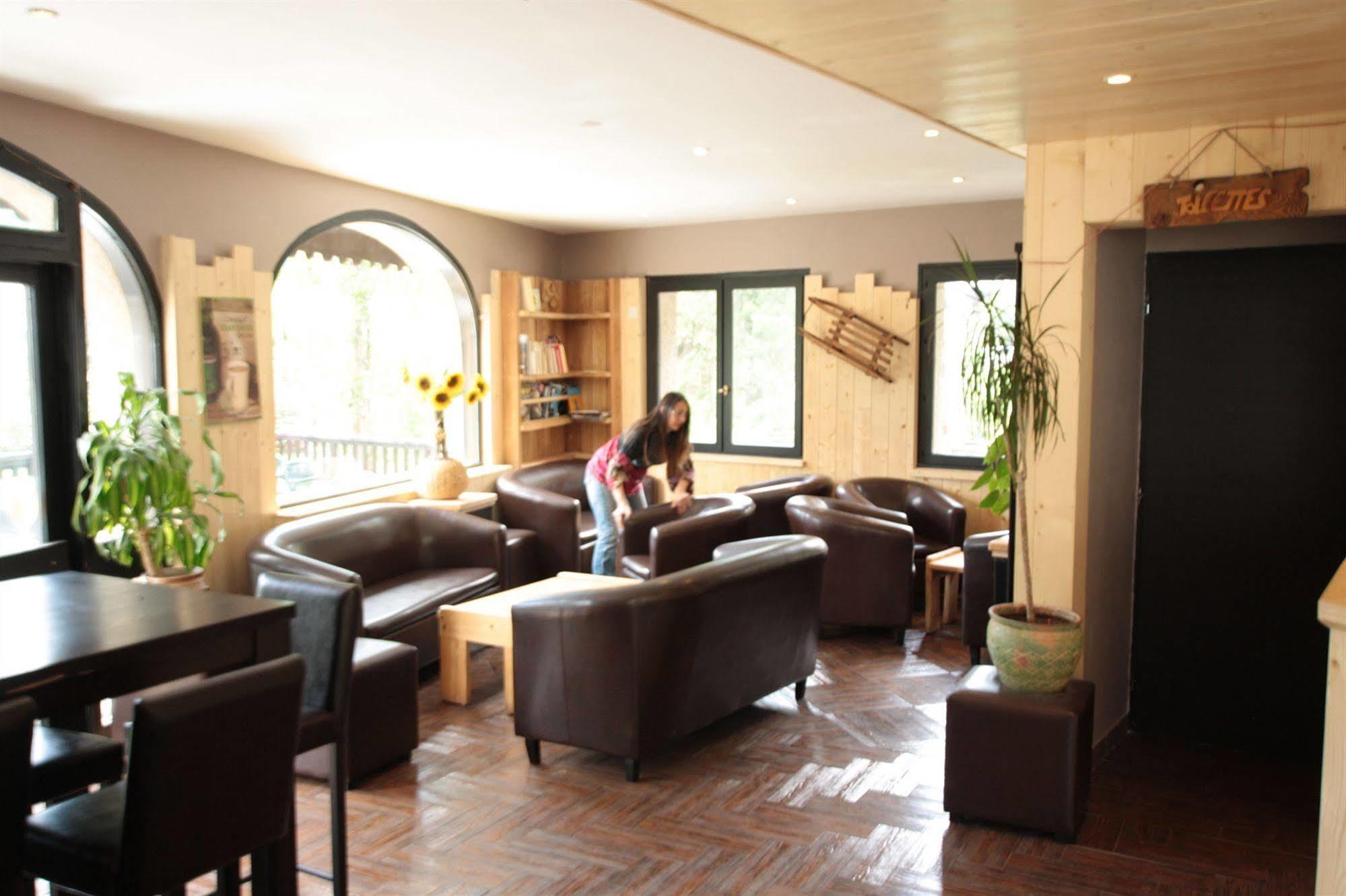 Hotel Les Vallois วาหลุยส์ ภายนอก รูปภาพ