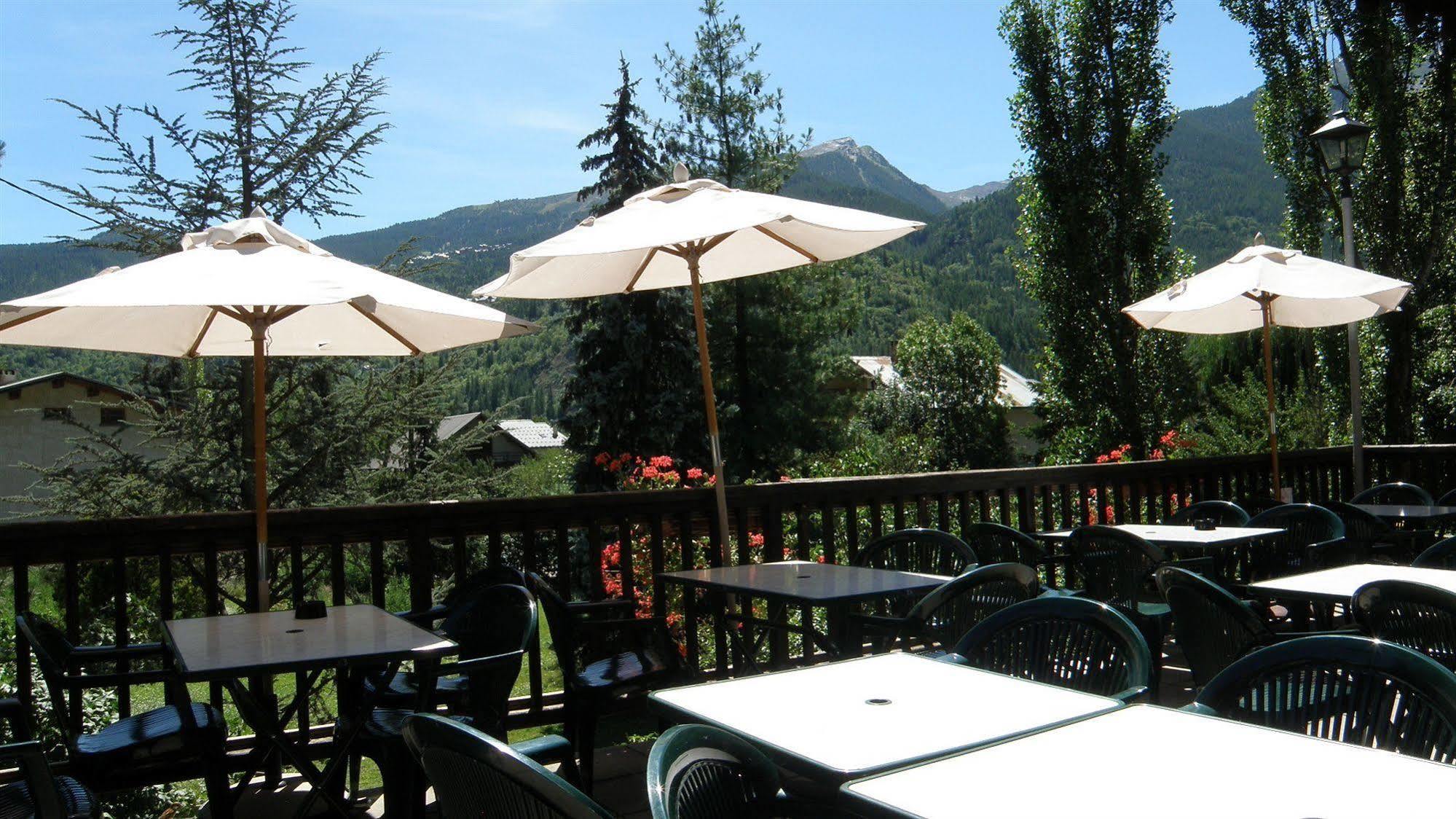 Hotel Les Vallois วาหลุยส์ ภายนอก รูปภาพ